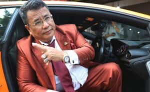 Hotman-Paris-Bela-Karyawan-Alfamart