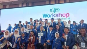 zulhas-membuka-rakernas-iii-pan-tahun-2022-di-the-ritz-calton-senayan_169-1