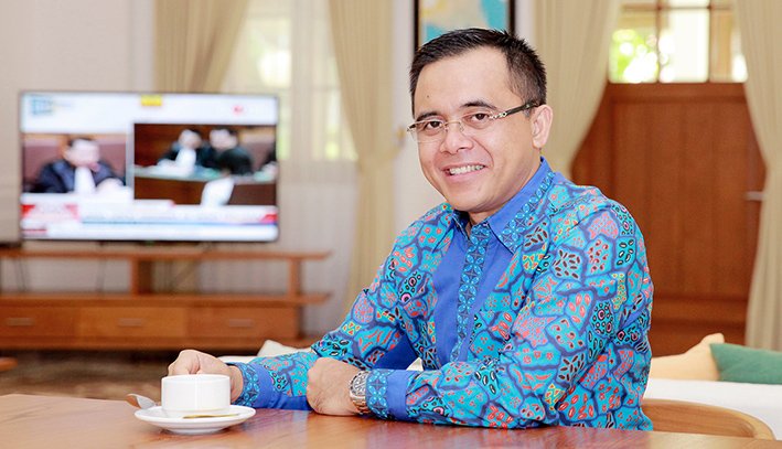 Bupati-Anas