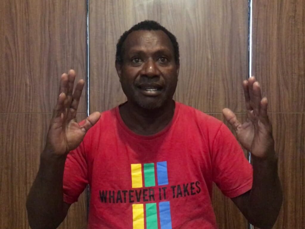 Tokoh-Pemuda-Papua-Martinus-Kasuay