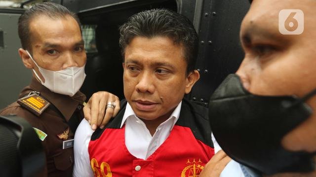Ferdy_Sambo_di_Kejagung-merdeka-9