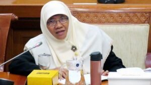 Nur-Azizah-Tamhid-PKS-88