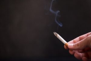 cigarette-2410715_960_720