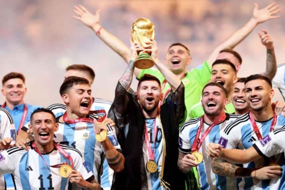 messi-gunakan-bisht-6_169