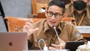 sandiaga-di-komisi-x-dpr_169