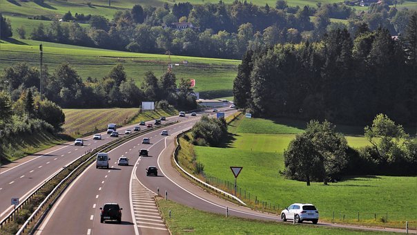 highway-3668389__340