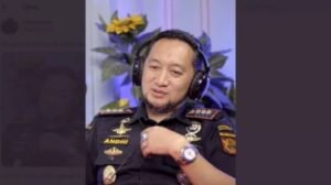 andhi-pramono-memakai-jam-tangan-rolex-twitteratbospurwa