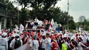 demonstrasi-penolakan-ruu-kesehatan_169