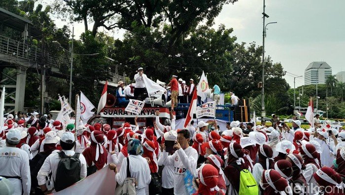 demonstrasi-penolakan-ruu-kesehatan_169