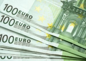 money-2665824_1280