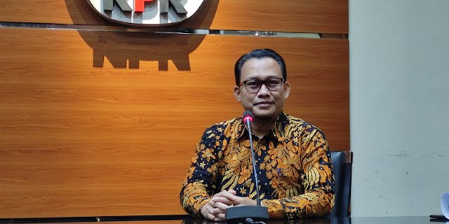 ali_fikri_