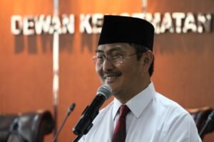 Prof.-Jimly-Asshidique-DKPP-Pelopor-Peradilan-Etik-Terbuka-di-Dunia_1