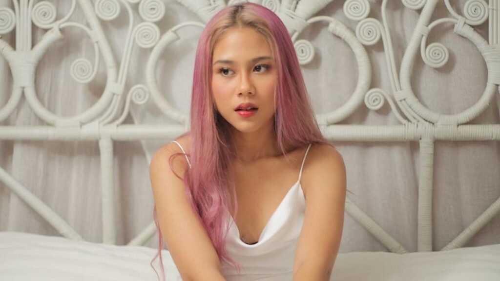 nadin-amizah-aka-cakecaine