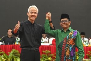 ganjar-pranowo-mahfud-2