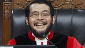 ketua-mahmakah-konstitusi-mk-anwar-usman_1265_711