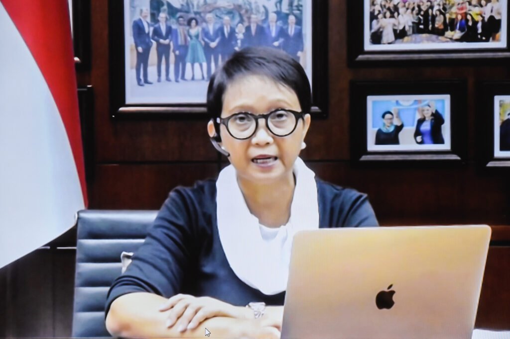 Menluretno2