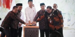 Presiden-Jokowi-Groundbreaking-RS-PKU-Muhammadiyah-di-Papua-750x375-1