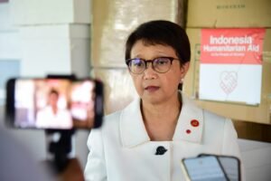 menlu-retno