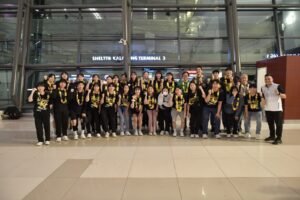 Kemenpora-Sambut-Kedatangan-Tim-Bola-Voli-Red-Sparks-Korea-di-Tanah-Air