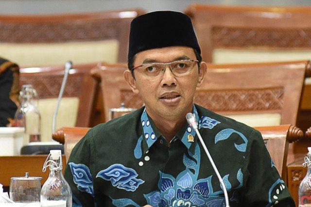 Anggota-Komisi-VIII-DPR-RI-Maman-Imanul-Haq