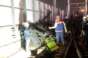 Dampak-Insiden-Konstruksi-Kejaksaan-Agung-MRT-Jakarta-Tutup-Total-Operasional