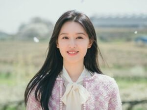 kim-ji-won-dalam-drama-korea-queen-of-tears_43
