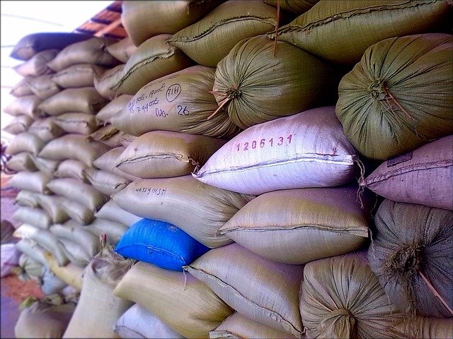 rice-sacks-283750_640