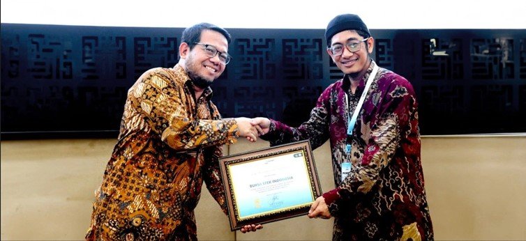 BEI-Berhasil-Raih-Penghargaan-Pengembangan-Wakaf-Saham-revisi