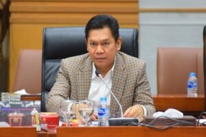 Wakil-Ketua-DPR-RI-Adies-Kadir