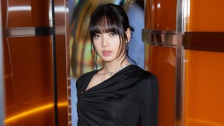 lisa-blackpink