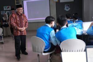 mendikdsmen-lihat-kelas-coding
