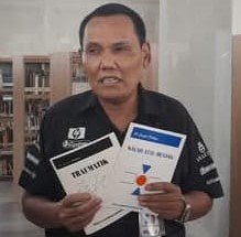 pulo-lasman-buku