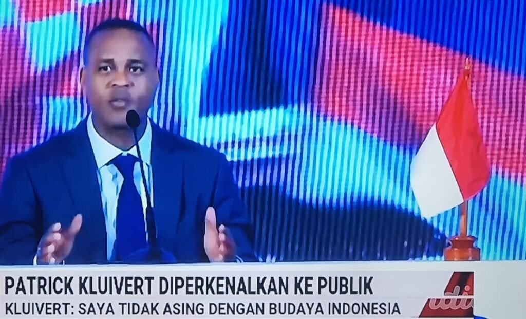 patrick-kluivert-diperkenalkan