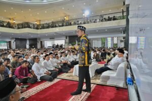 ustadz-ade-hidayat-di-kemendikdasmen