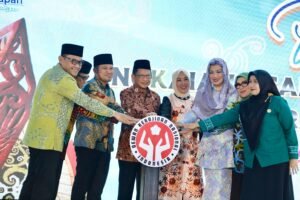 dekranas-kerajinan-tangan