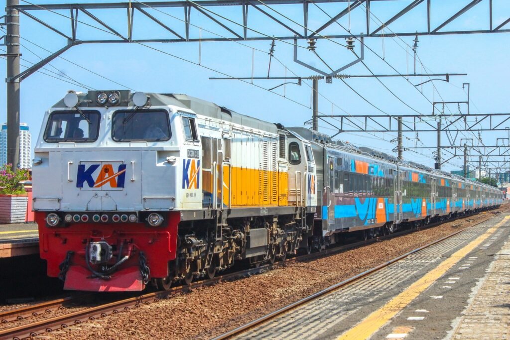 kereta-api-jakarta-kai
