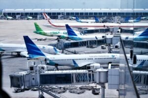 Suasana-operasional-penerbangan-di-Bandara-Soetta-Foto-AP-II