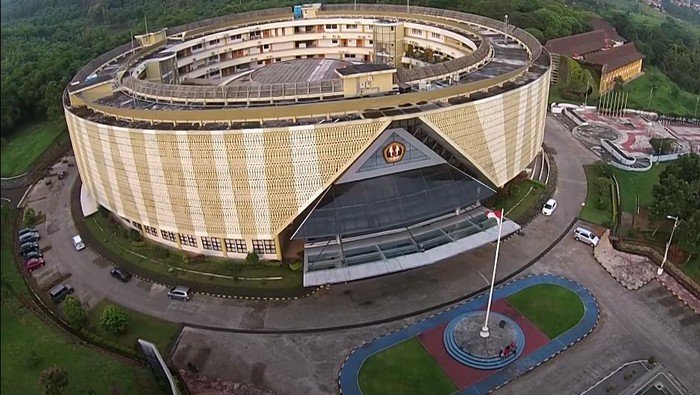 gedung-rektorat-unpad_169