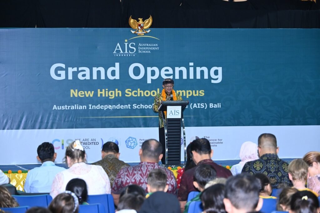 grand-opening-ais