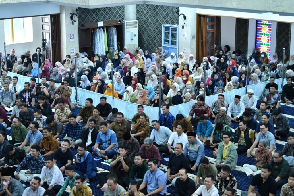 jamaah-masjid-tho