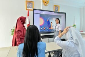 siswi-sma-pakai-ilp