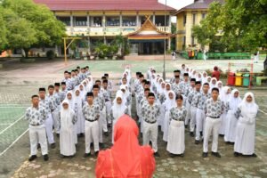 anak-smp-pekanbaru-baris