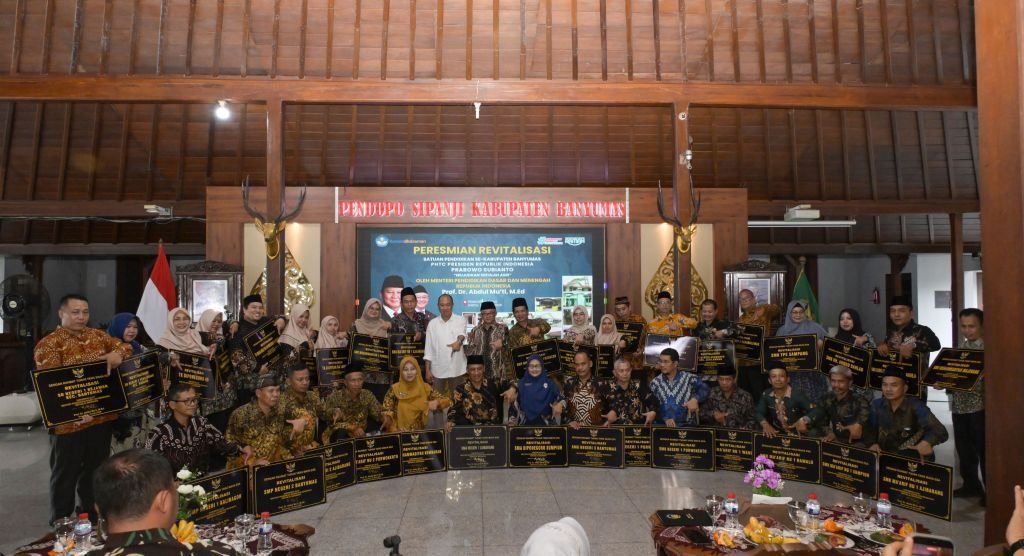 revitalisasi-sekolah-banyumas