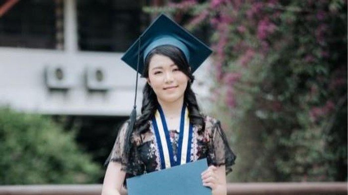 angel-wisudawan-termuda-itb-1779796325387_169