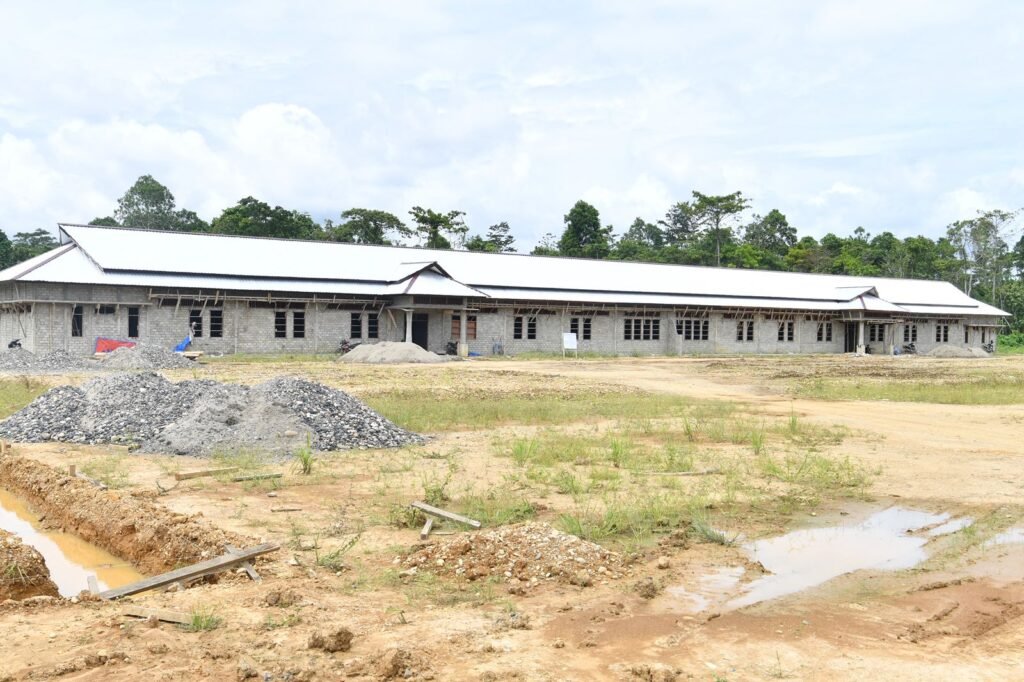 revitasasi-sekolah-papua-progress