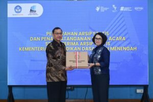 suharti-kemendikdasmen-anri