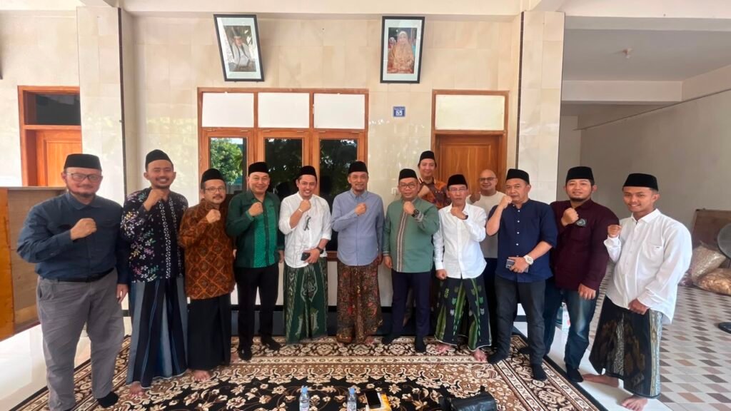 Gus-Fahim-Royani-Sambut-Hangat-Gus-Hery-Haryanto-Azumi