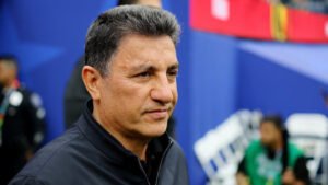 pelatih-timnas-iran-amir-ghalenoei-di-piala-dunia-2026