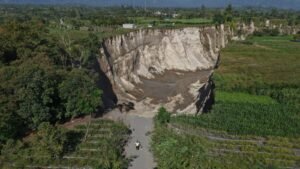 tanah-longsor-prr-sumatra
