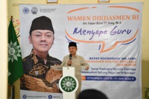 wamendikdasmen-fajar-menyapa-guru